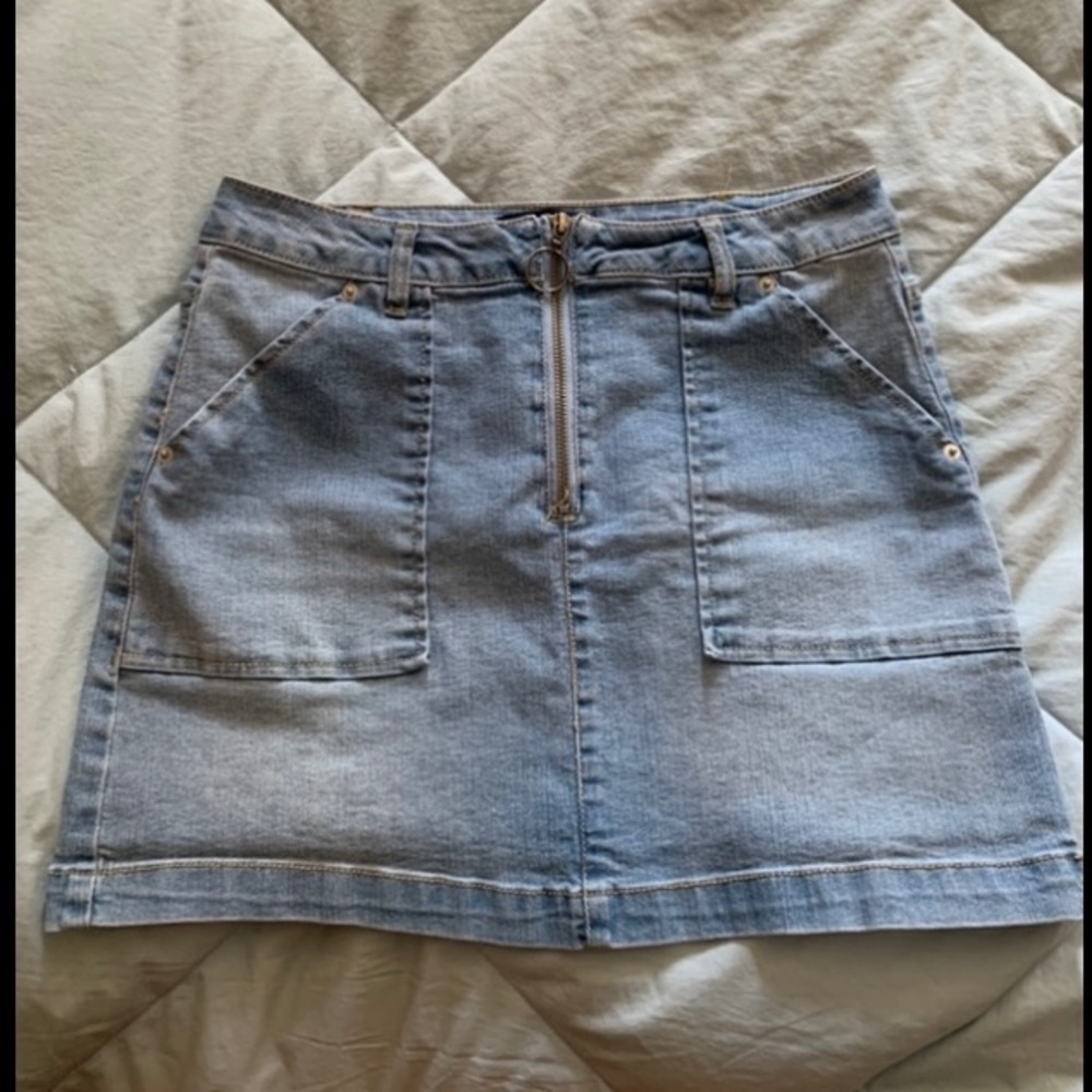 Denim skirt